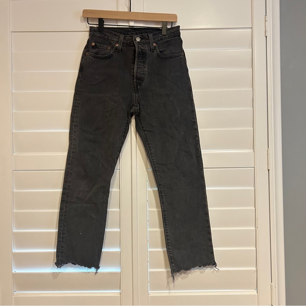 Levi Strauss Frayed Hem Button Fly High Rise Straight Black Size 26